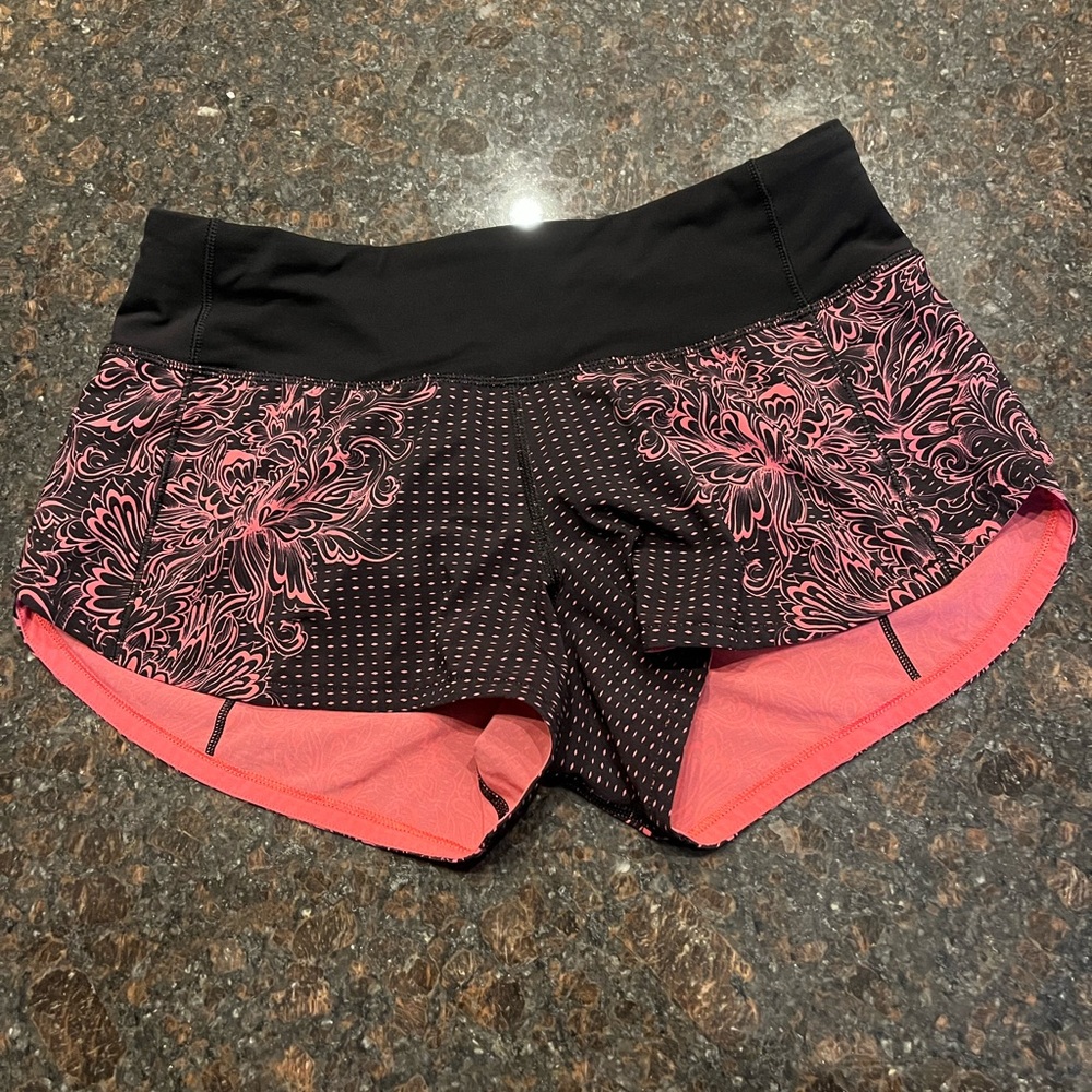 Lululemon shorts size 2